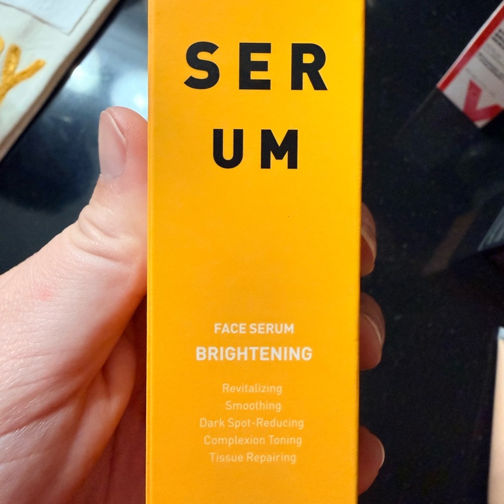 Brightening Face Serum - Orange